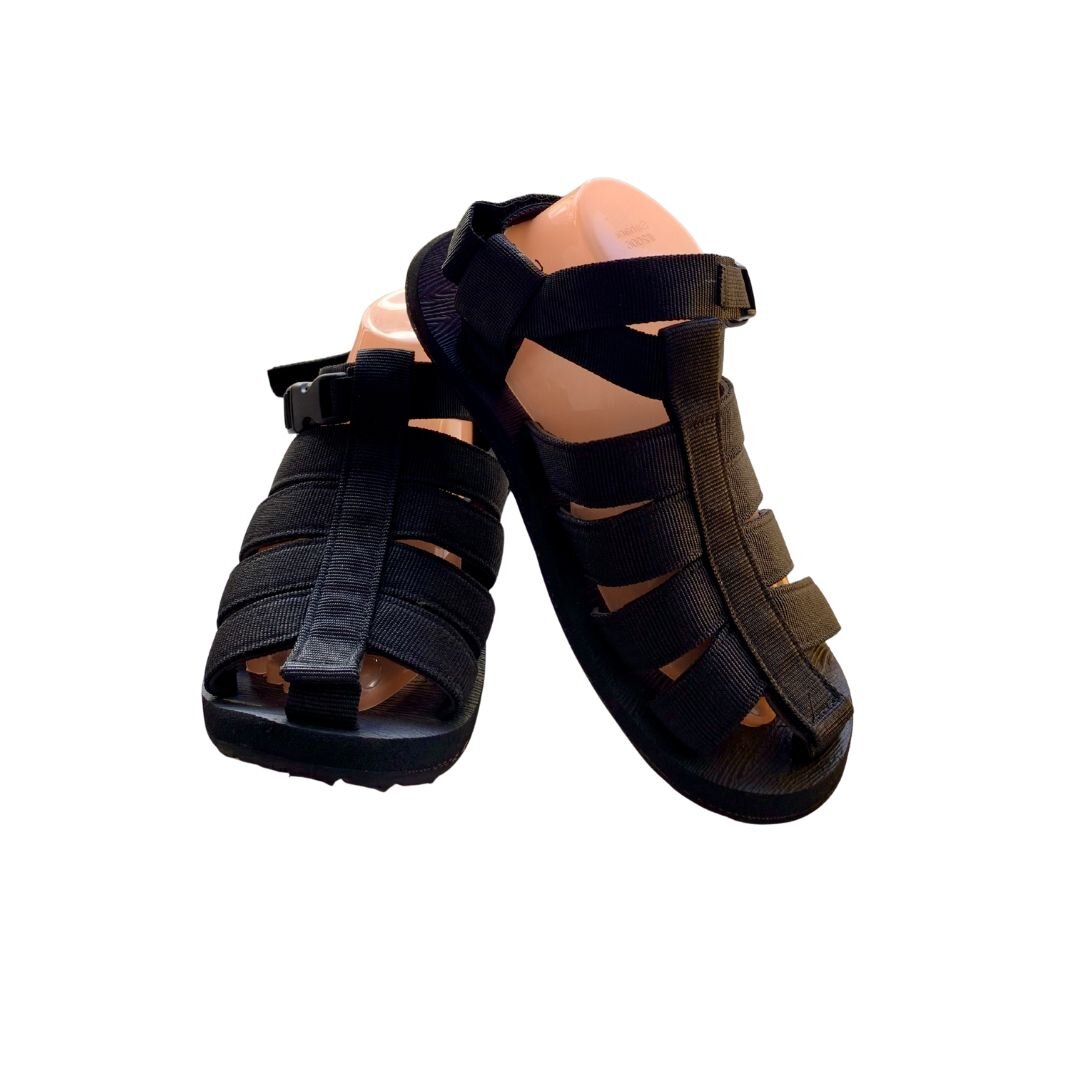 Black Ikta fisherman sandals