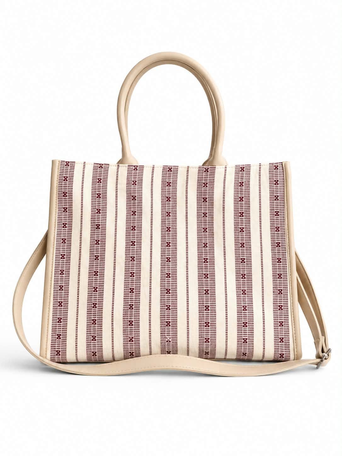 Biege Ambahan woven bag with its shoulder strap